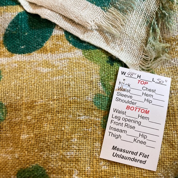 2 pieces available 5th Ave Designs green printed linen Olive and teal. 70’s? 401 - Picture 3 of 5